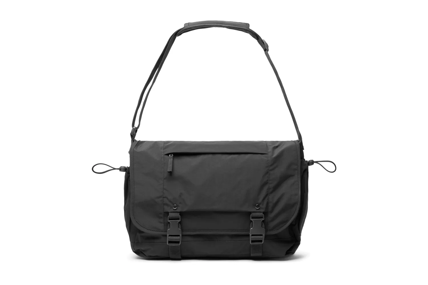 KENTO URBAN RCS recycled nylon 15.6 inch Messenger met jouw logo op de gekozen positie